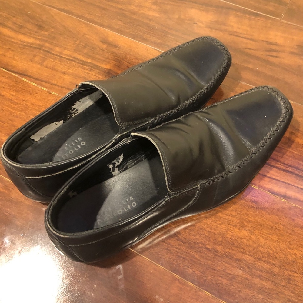 Dress shoes
